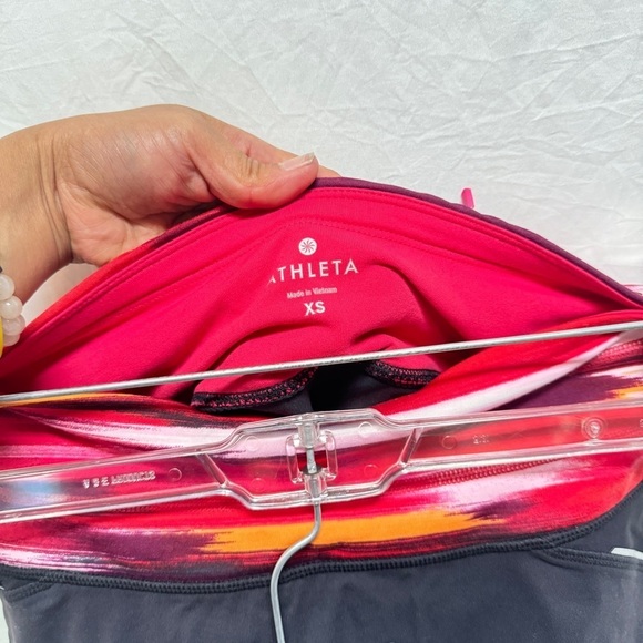 Athleta Small Tall Grenadine Airbrush Relay Skort size XS - Picture 3 of 7